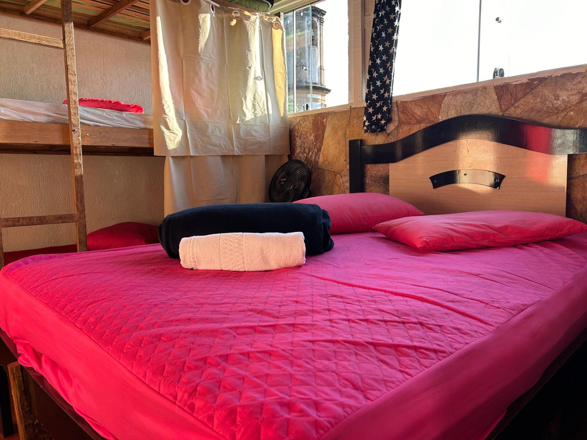 La Musica Hostel Ouropreto Оро Прето Екстериор снимка